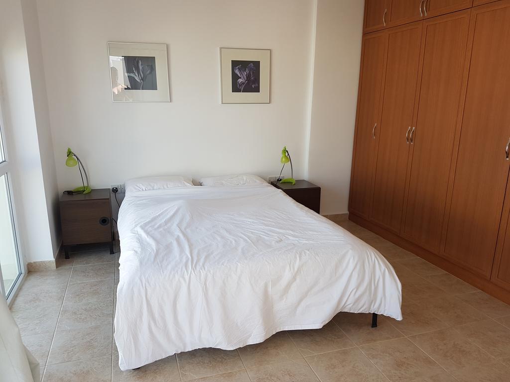 Aphrodite Beachfront Penthouse Apartment Ghaziveran Luaran gambar